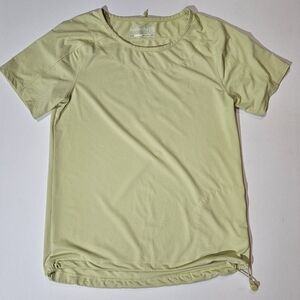 Avalanche T-Shirt Womens Small Light Green